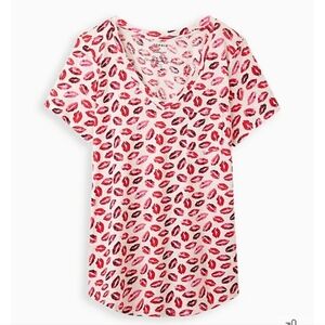 🆕️💋 2X POCKET TEE - HERITAGE SUB MULTI LIPS WHITE💋